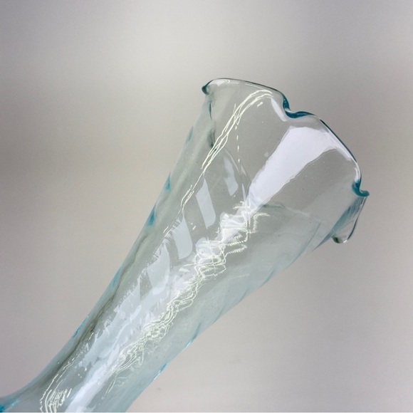Vintage Turquoise Swirl Glass Vase - Picture 7 of 10